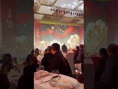 BriskSpring's openingsdans van de jaarlijkse bijeenkomst van 2026 - Grootse en energieke uitvoering