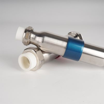 Geavanceerde roestvrij staal milieuvriendelijke compacte waterverzachter waterconditioner voor thuis