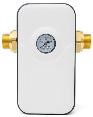 Fysieke waterverwarmer voor thuisgebruik, die schaalvermindering en bescherming van sanitaire installaties mogelijk maakt zonder chemische stoffen