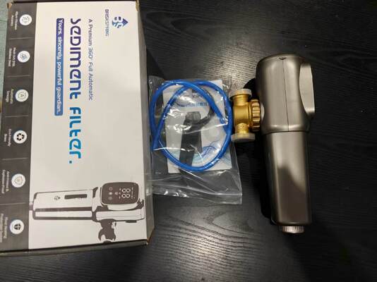 Volledig automatische voorwaterfilter voor het hele huis met 40 micron nauwkeurige filtratie en SUS 316L roestvrijstalen gaas